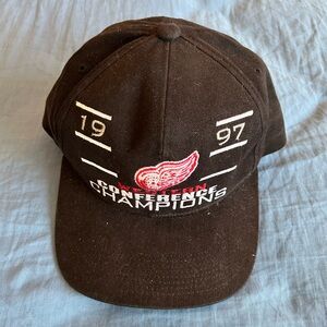 Vintage 90s Sports Specialities Detroit Red Wings Stanley Cup SnapBack Hat Cap